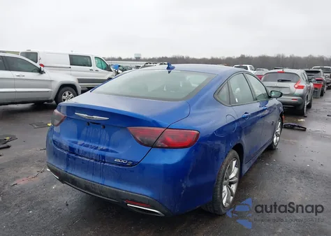 2015 Chrysler 200 S из США, поврежденный, VIN 1C3CCCBB6FN750166